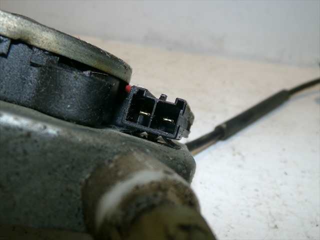 Foto 4ª: Elevalunas Eléctrico Delantero Izquierdo Nissan Almera 2.0 D SEDAN,1998-2000 [CD20] (1999)