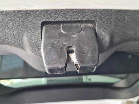 Cerradura Maletero Portón Ford Kuga TITANIUM S 4X2 140CV 103KW