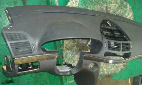 Foto 3ª: Salpicadero Mercedes Clase E 180 3.0 CDI CAT BERLINA 224CV 165KW [OM642920] (2006)