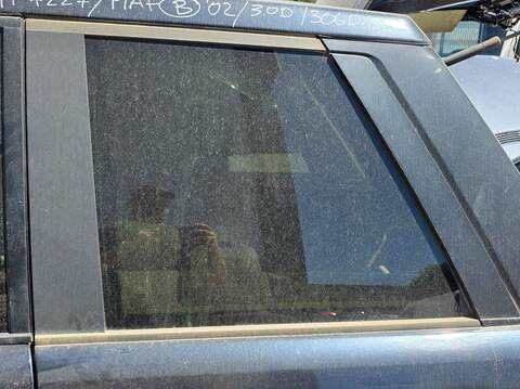 Luna Trasera Izquierda Land Rover Range TD6 HSE AUT.