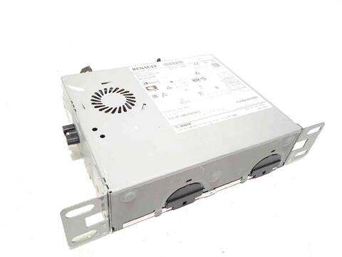 Foto 3ª: Sistema Audio Radio CD Renault Captur 101CV 74KW [H4M630] (2021)