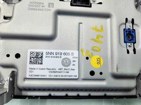 Foto 4ª: Pantalla Multifuncion Volkswagen Polo LIFE 95CV 70KW [DLAC] (2022)