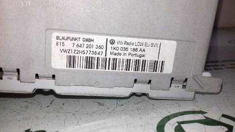 Foto 3ª: Sistema Audio Radio CD Volkswagen Passat ADVANCE 4MOTION 140CV 103KW [CBA] (2008)