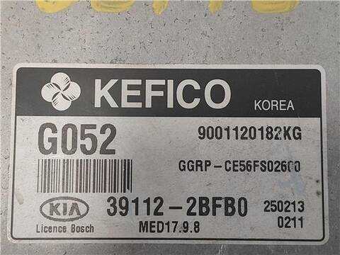 Foto 3ª: Centralita Motor ECU Kia Carens 1.6 BASIC 135CV 99KW [G4FD] (2015)