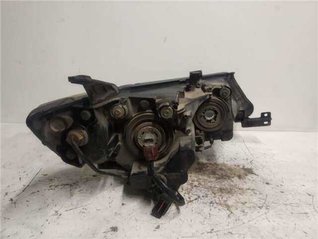 Foto 2ª: Faro Izquierdo Mitsubishi Outlander 2.0 DI-D INVITE [2.0 LTR. - 103 KW DI-D CAT]