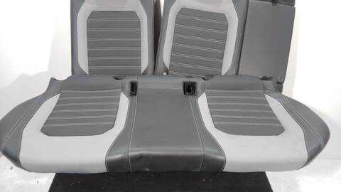 Foto 2ª: Asientos Traseros Volkswagen Jetta 2.0 TDI 110CV 81KW [CUUA] (2014)