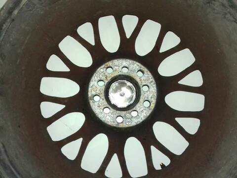 Foto 3ª: LLanta Chapa Mercedes Clase C 160 2.0 BERLINA 156CV 115KW [102921] (1983)