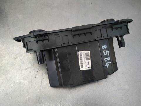 Foto 2ª: Mando Climatizador Kia Sportage EMOTION 4X2 116CV 85KW [D4FD] (2013)