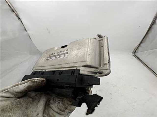 Foto 3ª: Centralita Motor ECU Volkswagen Passat 1.9 HIGHLINE [1.9 LTR. - 96 KW TDI] [AVF]