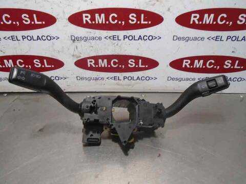 Foto 1ª: Mando Multifuncion Audi A4 2.0 TDI 16V 103KW) BERLINA 140CV [BRE] (2006)