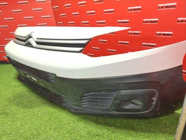 Foto 4ª: Paragolpes Delantero Citroen Jumpy 1.5 BLUEHDI 120 120CV 88KW FURGONETA [YH01 (DV5RUC)] (2020)