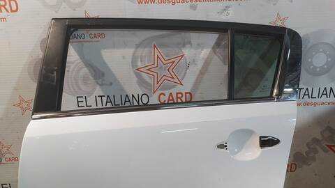 Foto 3ª: Puerta Trasera Izquierda Kia Sportage EMOTION 4X2 116CV 85KW [D4FD] (2013)