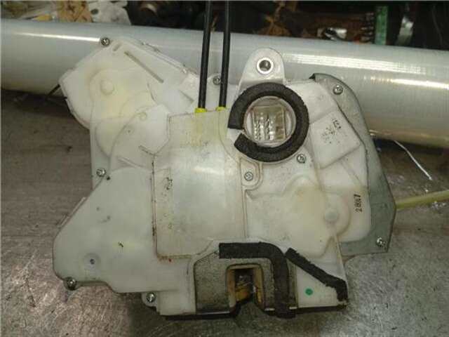Foto 2ª: Cerradura Puerta Delantera Derecha Honda Crv 2.2 CTDI (RD8)(2002 _) [N22A2]