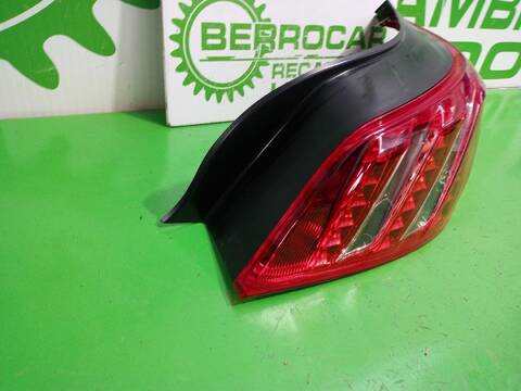 Foto 2ª: Piloto Trasero Derecho Peugeot 508 ACTIVE 140CV [RHFDW10BTED4] (2011)