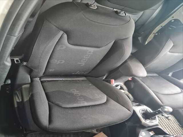 Asiento Delantero Derecho Jeep Renegade LONGITUDE 4WD 120CV 88KW