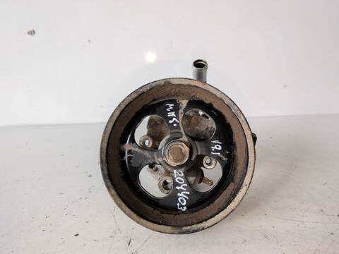 Bomba de Direccion Mitsubishi L200 4D56