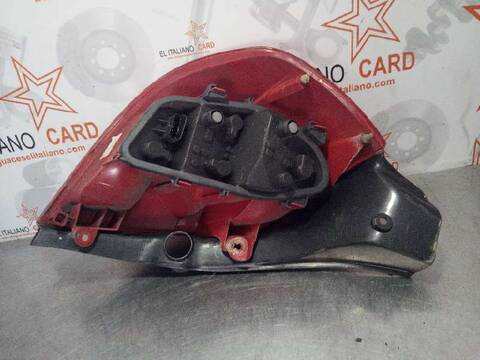 Foto 2ª: Piloto Trasero Derecho Renault Clio AUTHENTIQUE 86CV 63KW [K9K766] (2007)