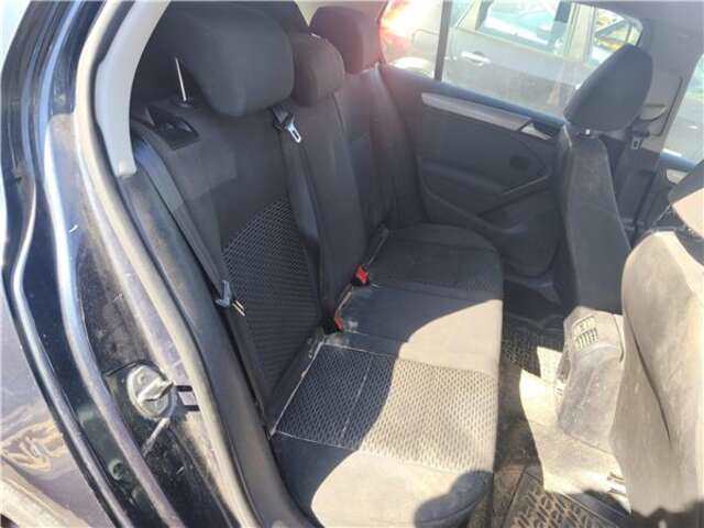 Asientos Traseros Volkswagen Golf 1.6 ADVANCE BLUEMOTION [1.6 LTR. - 77 KW TDI DPF]