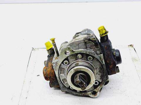 Bomba Inyeccion Toyota Avensis 2.2 D-4D EXECUTIVE BERLINA 5-PTAS.) 150CV 110KW