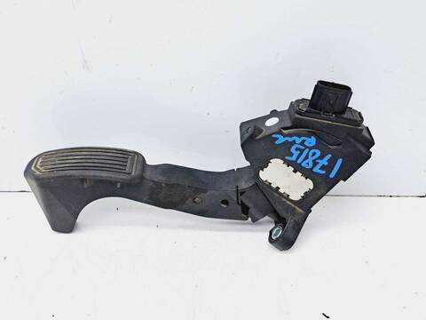 Pedal Acelerador Toyota Auris 1.8 16V HIBRIDO) 99CV 73KW