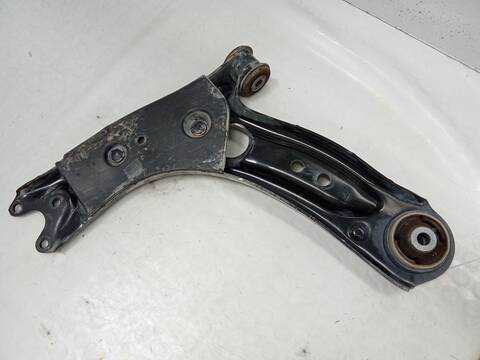 Foto 3ª: Brazo Suspension Delantero Derecho Volkswagen Golf 2.0 TDI 116CV 85KW [DSUD,DXRC,DTRB,DTRD] (2022)