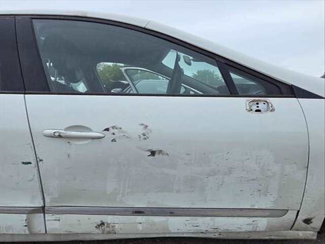 Puerta Delantera Derecha Renault Scenic R9M402