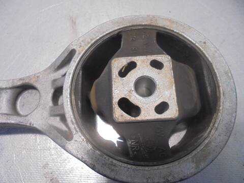 Foto 3ª: Soporte Motor Volkswagen Polo 1.4 TDI 90CV 66KW [CUSB] (2015)