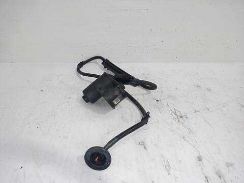 Foto 3ª: Freno de Mano Volkswagen Passat ADVANCE BLUEMOTION 105CV [CAYC] (2010)