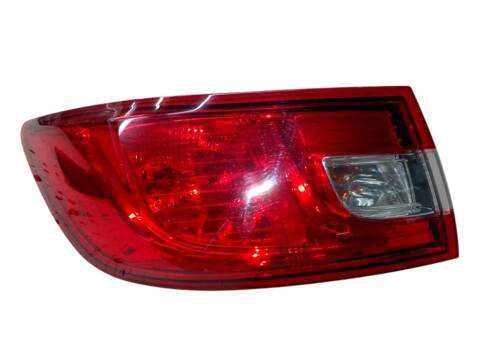 Piloto Trasero Izquierdo Renault Clio 0.9 TCE 90 BHNF BHMA BHMH BHJK BHJR)
