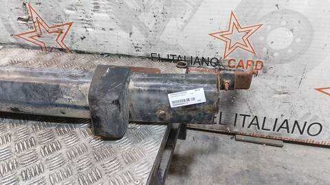 Foto 2ª: Paragolpes Trasero Ford Capri 2.8 INJECTION 160CV 118KW [PRN] (1982)