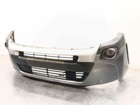 Foto 3ª: Paragolpes Delantero Mitsubishi Outlander 2.0 HYBRID 4WD GG2W) 200CV 147KW [Y61,4B11,S61] (2015)