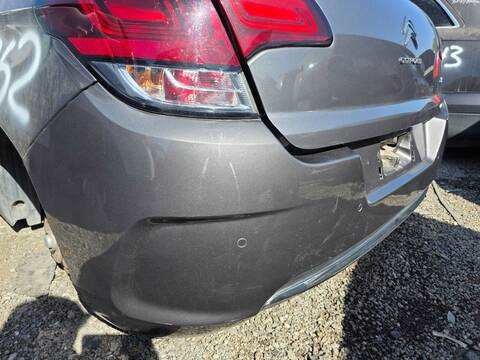 Foto 2ª: Paragolpes Trasero Citroen C4 SHINE 120CV 88KW (2018)