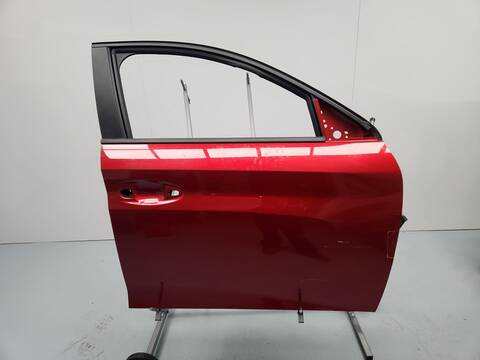 Puerta Delantera Derecha Peugeot 208 ACTIVE 101CV 74KW