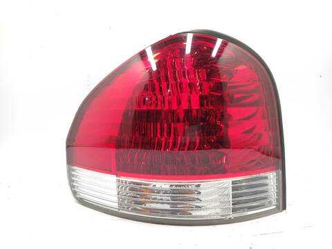 Piloto Trasero Izquierdo Hyundai Santa Fe 2.0 CRDI 4X4 125CV 92KW