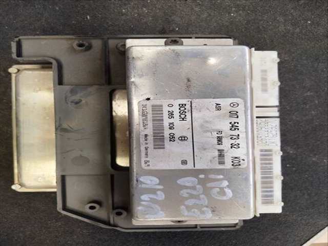Centralita Motor ECU Mercedes Clase E 180 BERLINA