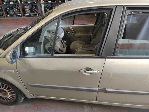 Puerta Delantera Izquierda Renault Scenic F9Q804 JM)