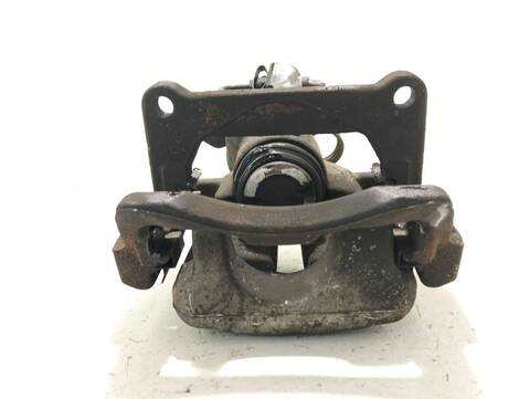 Foto 3ª: Pedal Embrague Volkswagen Phaeton V6 5 ASIENTOS) 241CV (2002)