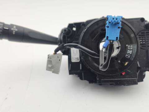 Foto 4ª: Mando Multifuncion Citroen C4 1.2 THP 110 110CV 81KW [HNV (EB2DTM),HNZ (EB2DT),HNP (EB2ADT)] (2018)