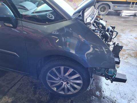 Aleta Delantera Derecha Citroen C4 EXCLUSIVE PICASSO 136CV 100KW