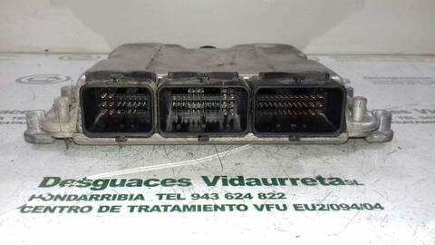Foto 2ª: Centralita Motor ECU Renault Master 2.5 DIESEL 115CV 84KW [G9U A7] (2003)