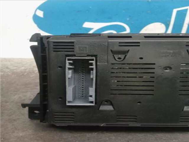 Foto 2ª: Pantalla Multifuncion Opel Astra 1.7 CDTI [Z 17 DTH]