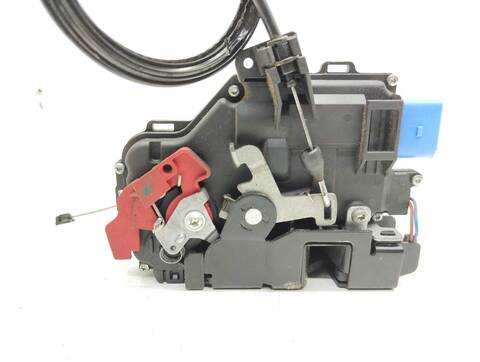 Foto 3ª: Cerradura Puerta Delantera Izquierda Volkswagen Jetta 2.0 TDI 140CV 103KW [BKD] (2008)