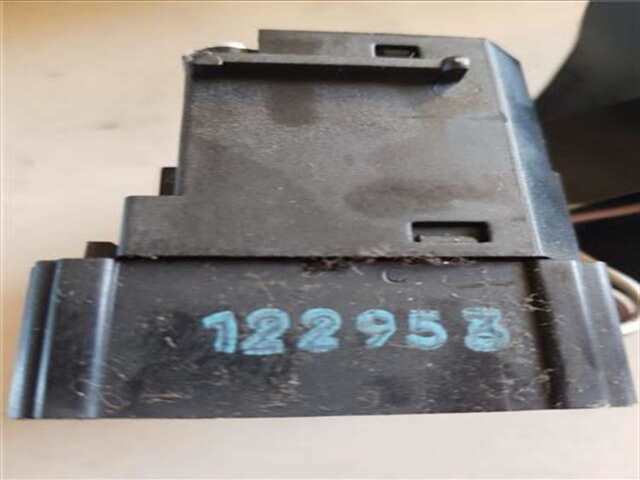 Foto 3ª: Mando Multifuncion Renault Clio 1.5 AUTHENTIQUE [1.5 LTR. - 60 KW DCI DIESEL] [K9K B7]