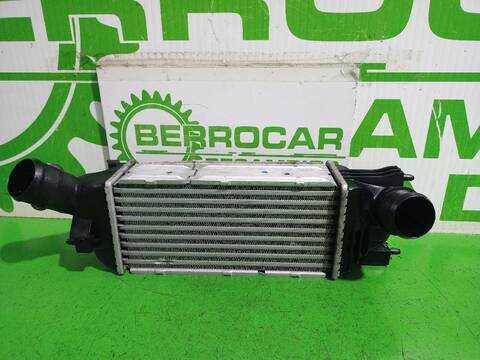 Foto 2ª: Intercooler Citroen C5 ATTRACTION 109CV [9HYDV6TED4] (2004)