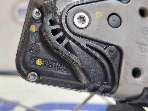 Foto 3ª: Cerradura Puerta Trasera Derecha Opel Insignia 2.0 16V CDTI 160CV [A20DTH] (2008)