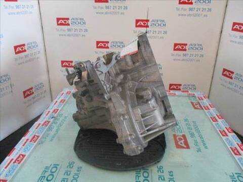 Foto 2ª: Caja Cambios Nissan Primera 2.2 DI HATCHBACK 126CV 93KW [YD22] (2002)