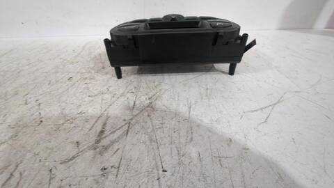 Foto 3ª: Mando Climatizador Citroen Xsara 1.6 HDI 90CV [9HX (DV6ATED4)] (1999)