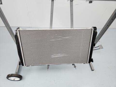 Foto 4ª: Radiador Motor Bmw Serie 3 315 330D XDRIVE SPORT LINE 4P) BERLINA 265CV [B57D30A] (2022)