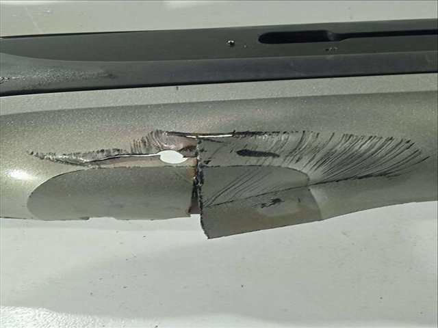 Foto 2ª: Paragolpes Trasero Renault Kadjar 1.3 TCE 160 HLN2) 158CV 116KW