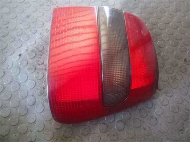 Foto 2ª: Piloto Trasero Derecho Skoda Felicia 1.9 D